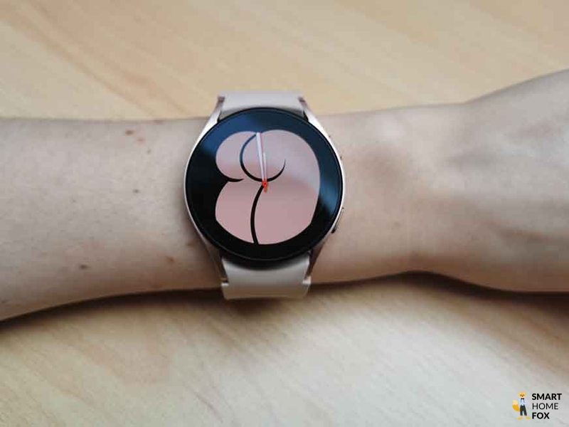 Умные часы Samsung Galaxy Watch 4.